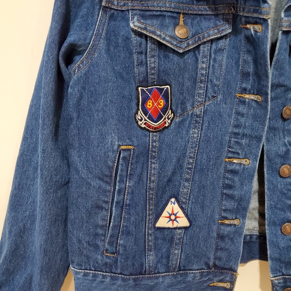 Forever21 emblem embroidered denim jean jacket small - Picture 4 of 12